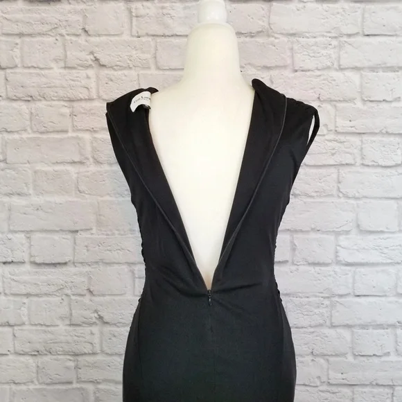 Guy Laroche Femme dress black v neck cocktail draped waist sleeveless size  10 - sanvalentin.cl
